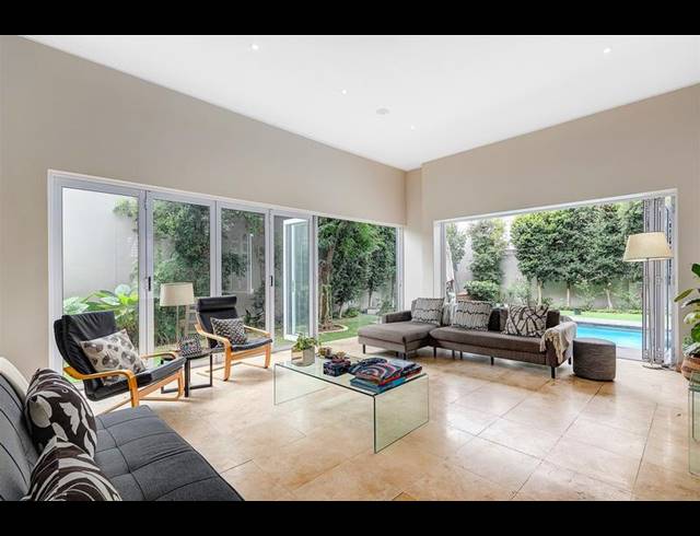 4 BEDROOM HOUSE FOR SALE IN SANDOWN